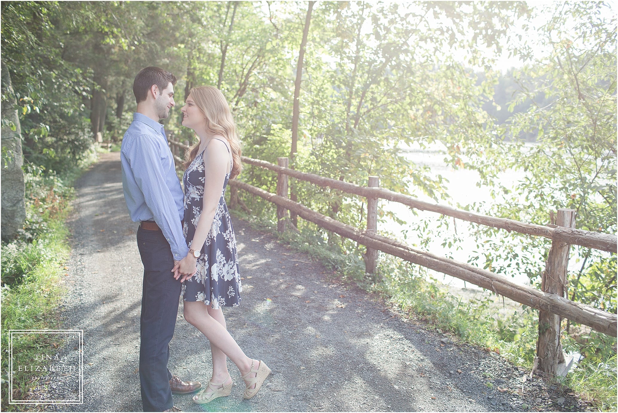 mohonk-mountain-house-engagement-photos-tina-elizabeth-photography_0392