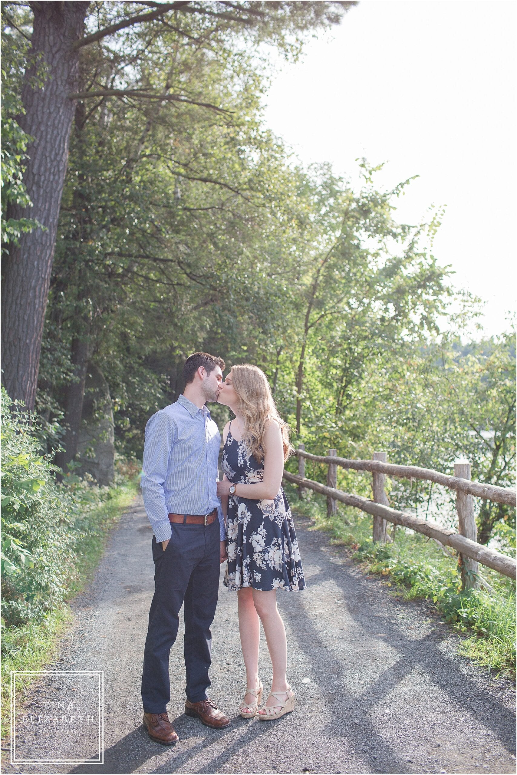 mohonk-mountain-house-engagement-photos-tina-elizabeth-photography_0395