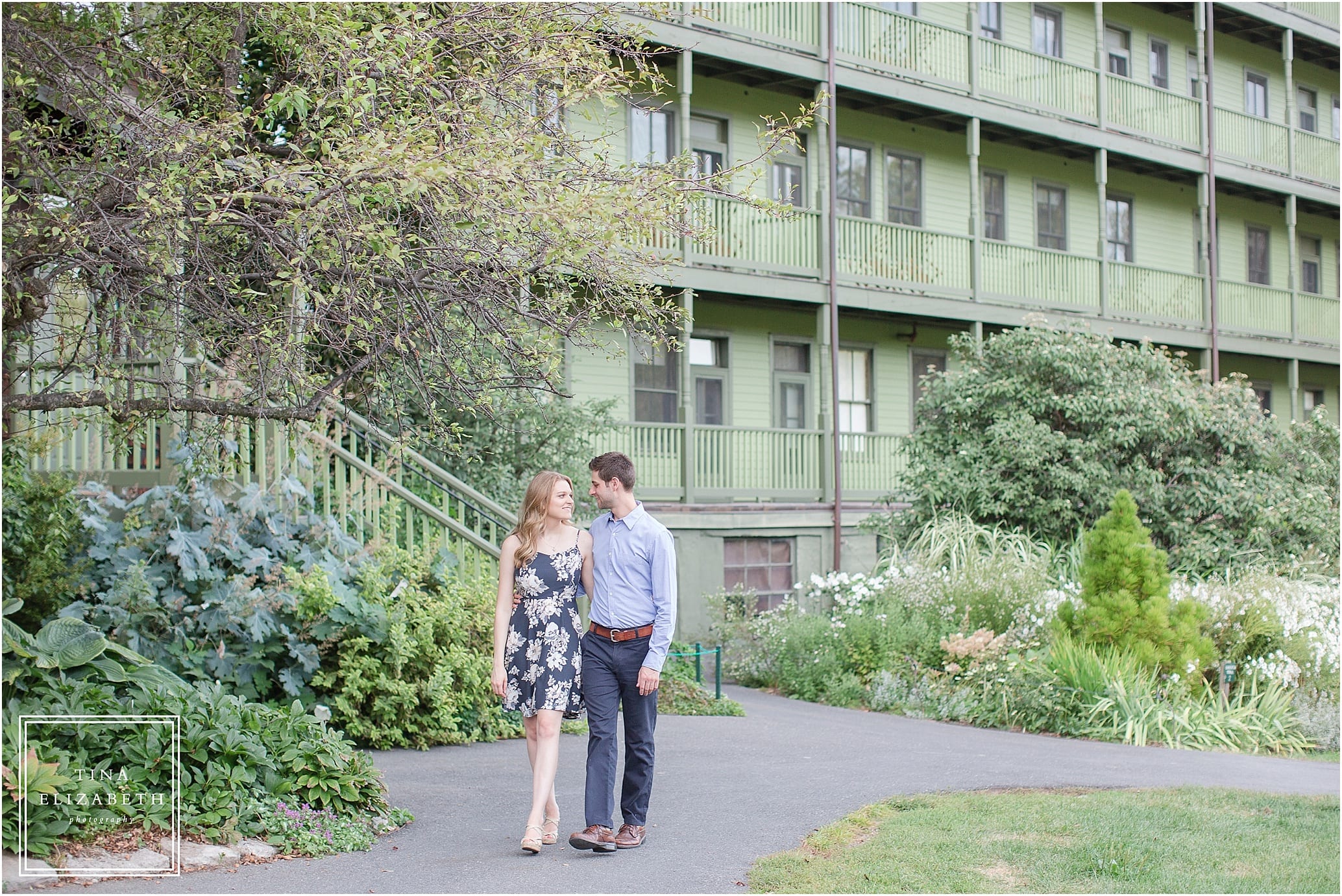 mohonk-mountain-house-engagement-photos-tina-elizabeth-photography_0414