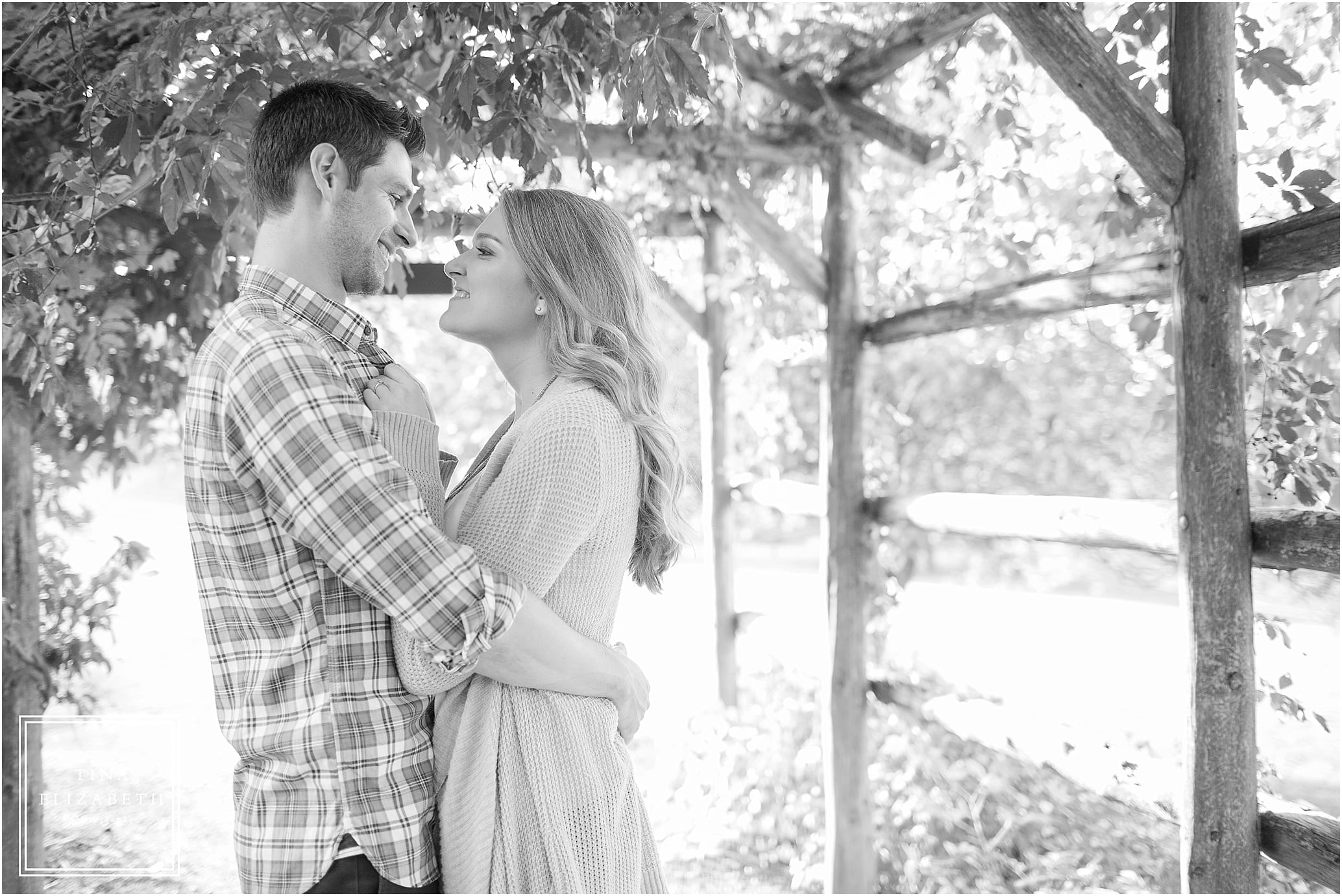 mohonk-mountain-house-engagement-photos-tina-elizabeth-photography_0426