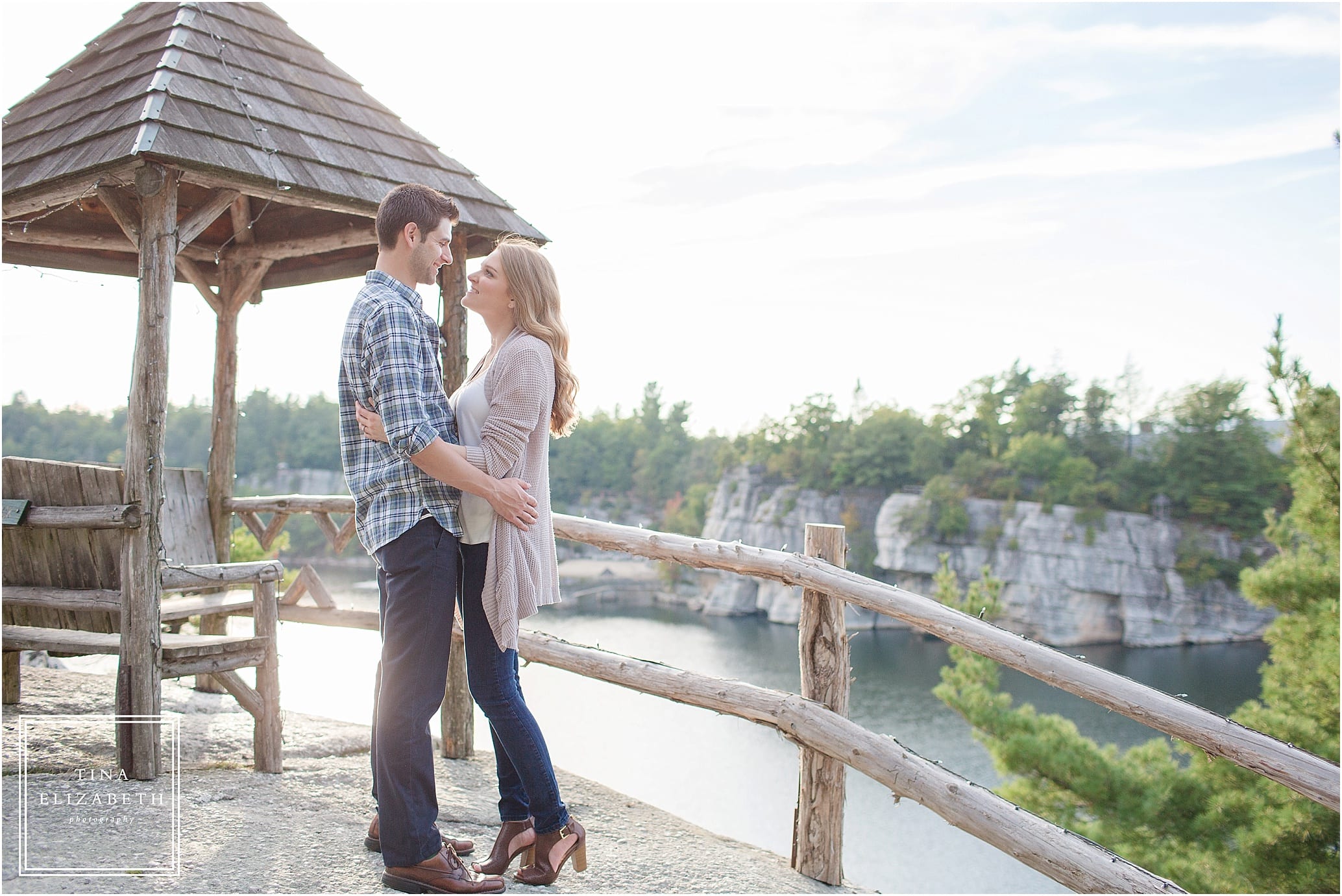 mohonk-mountain-house-engagement-photos-tina-elizabeth-photography_0432