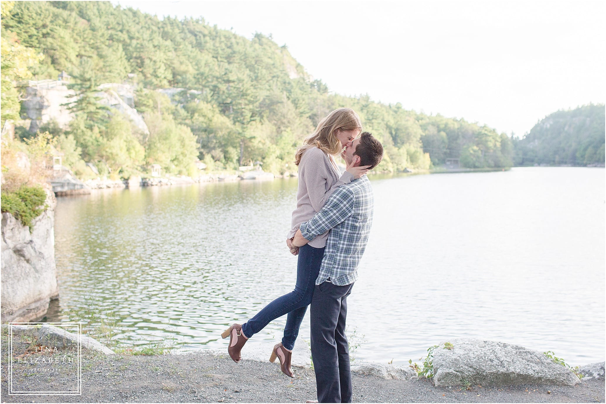 mohonk-mountain-house-engagement-photos-tina-elizabeth-photography_0446