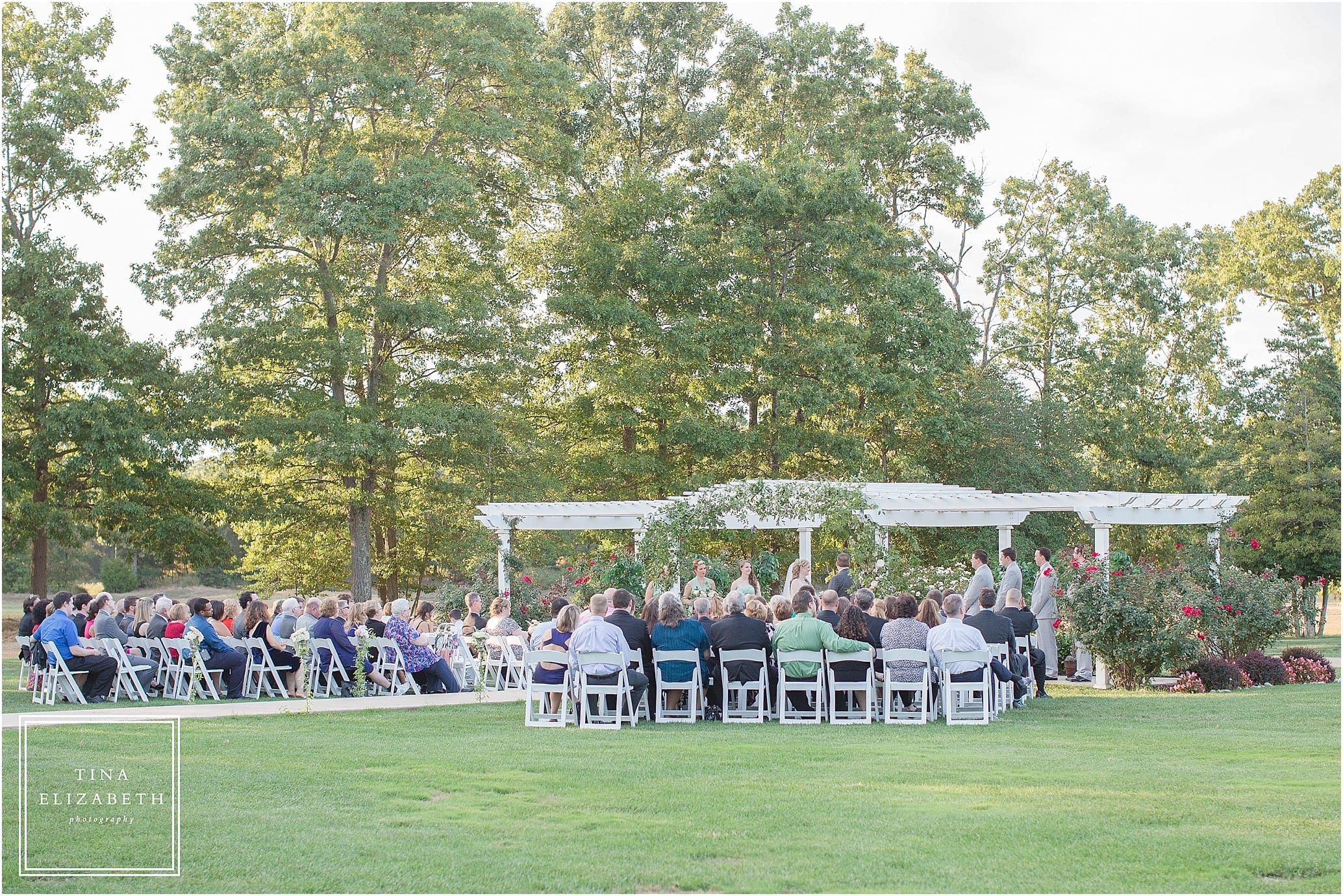 running-deer-golf-club-wedding-photos-tina-elizabeth-photography_0353