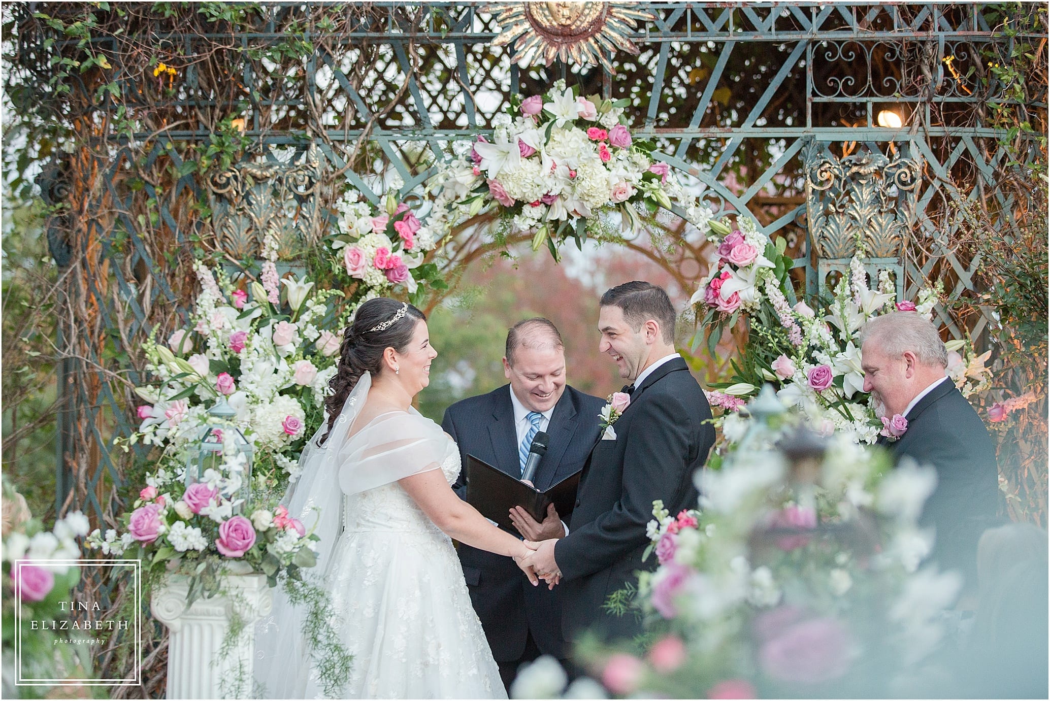 highlawn-pavilion-wedding-photos-tina-elizabeth-photography_0697