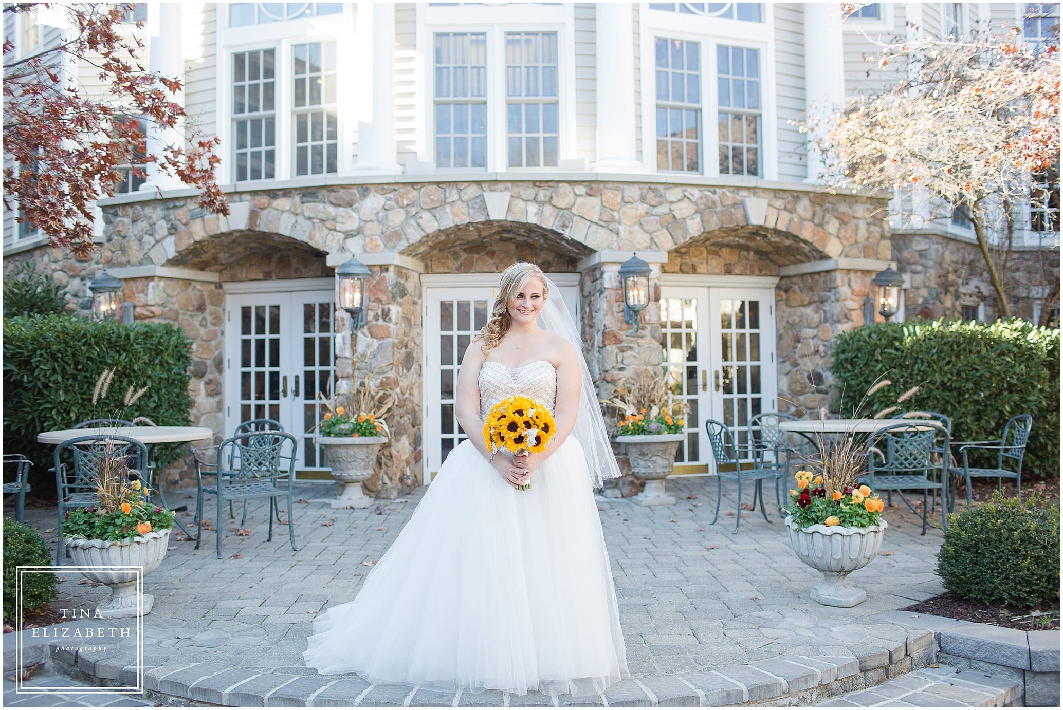 olde-mill-inn-wedding-photos-tina-elizabeth-photography_1452