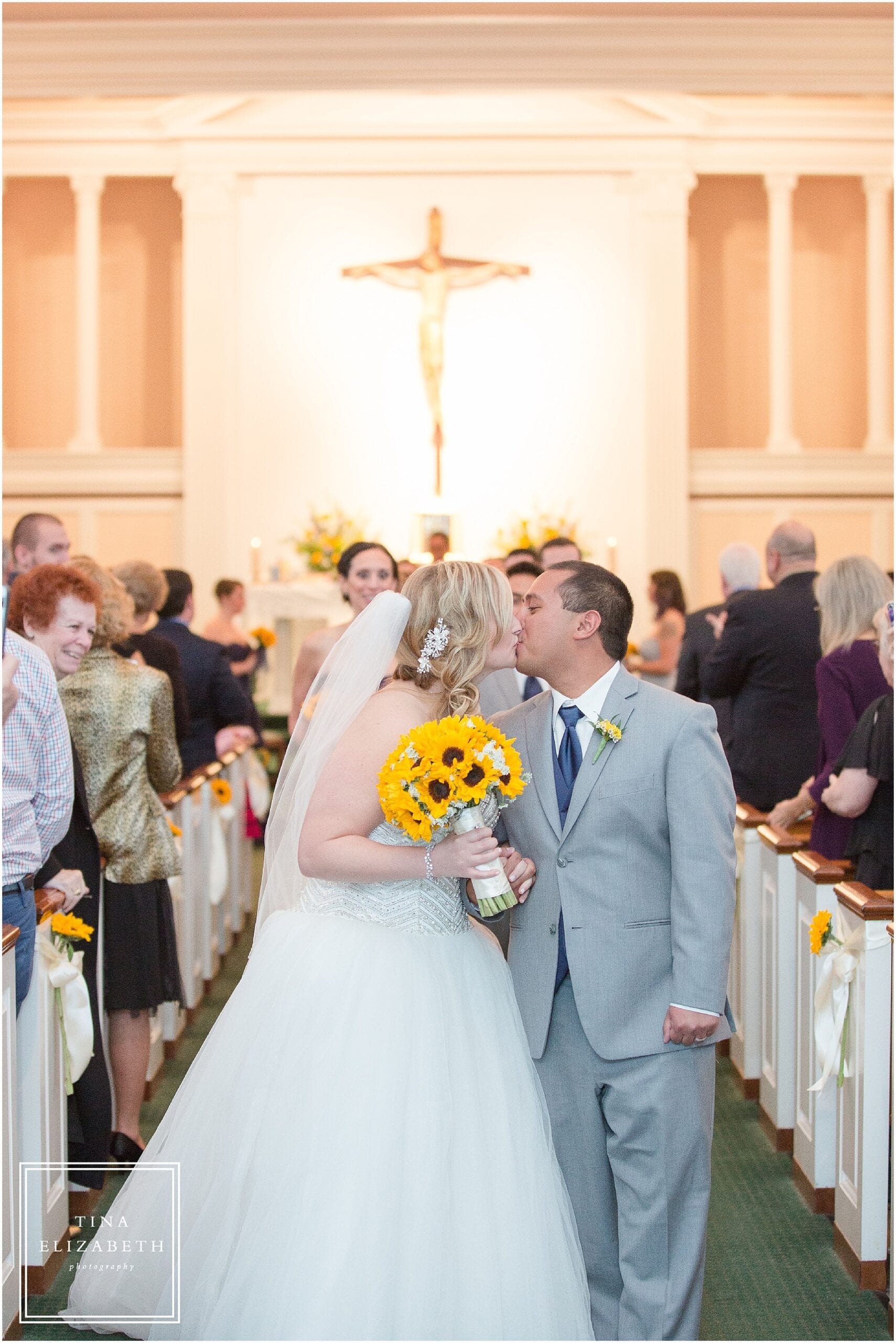 olde-mill-inn-wedding-photos-tina-elizabeth-photography_1479