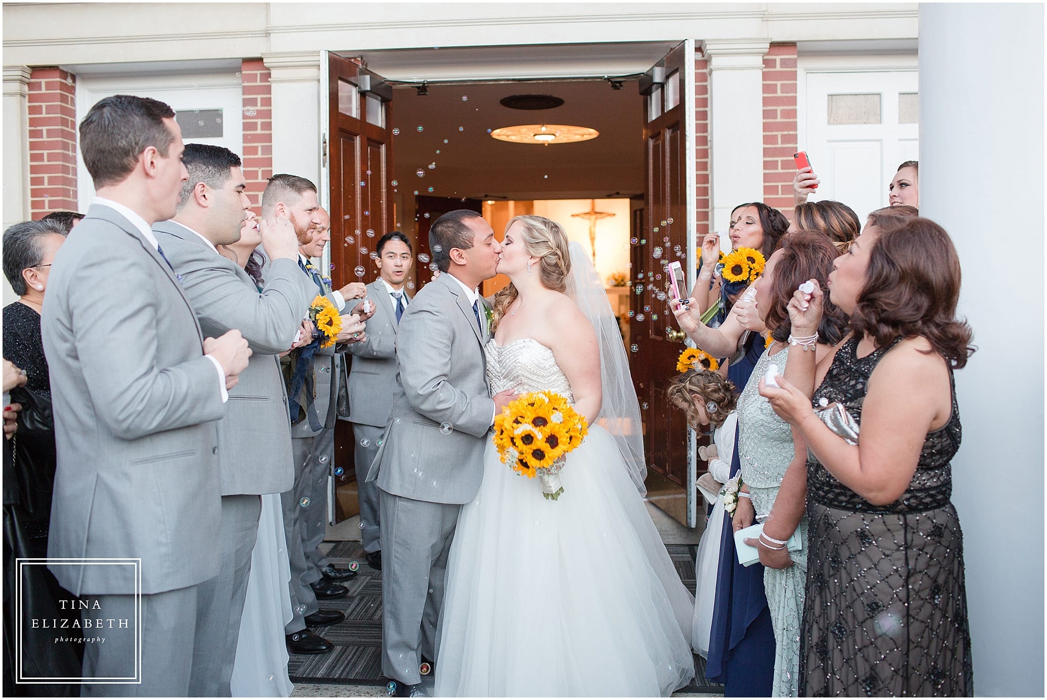 olde-mill-inn-wedding-photos-tina-elizabeth-photography_1480