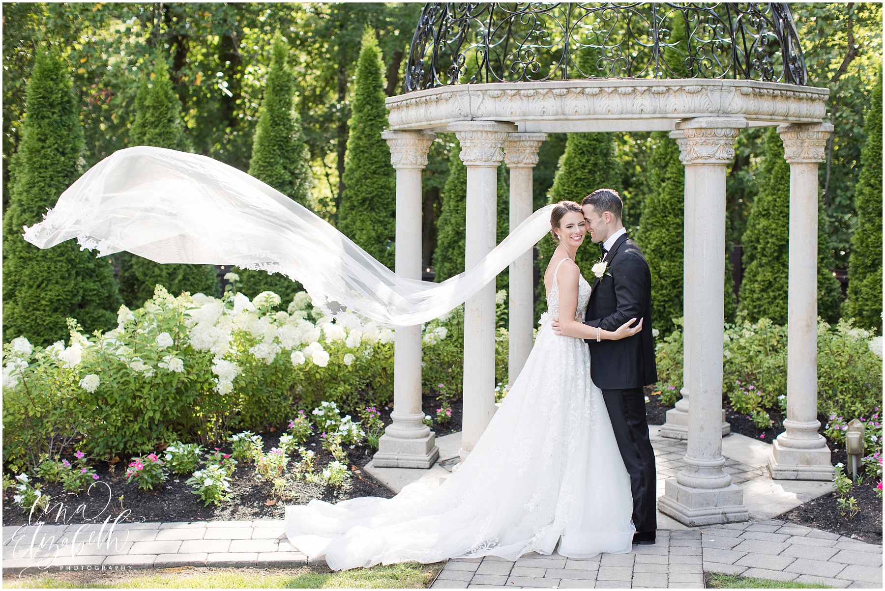 The Hamilton Manor Wedding Photos - Tina Elizabeth Photography