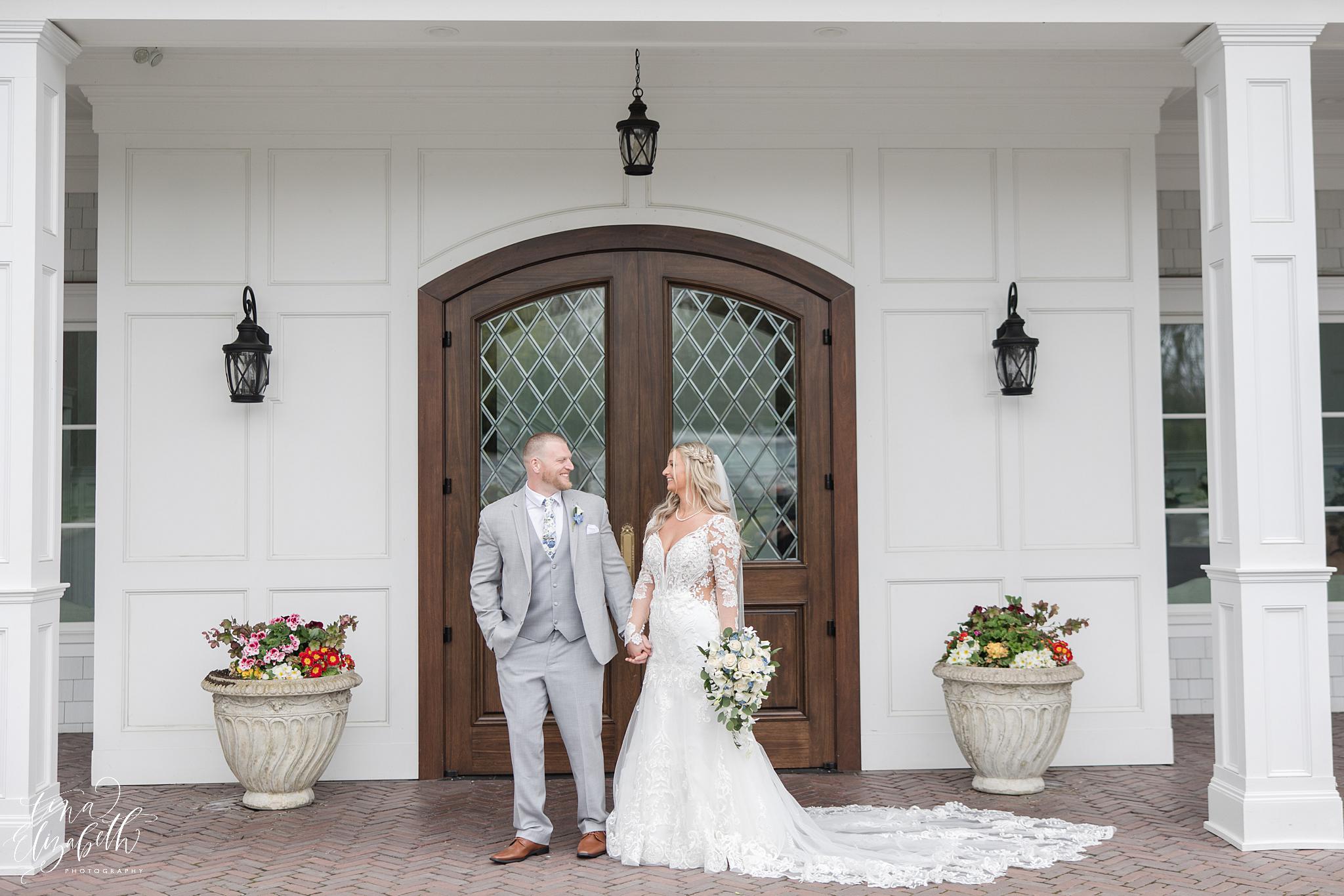 The Mill Lakeside Manor Wedding Photos - Tina Elizabeth Photography