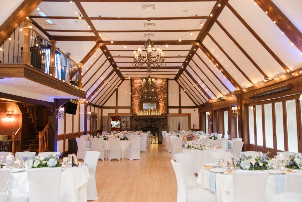 Lake Valhalla Club Wedding Photos - Tina Elizabeth Photography