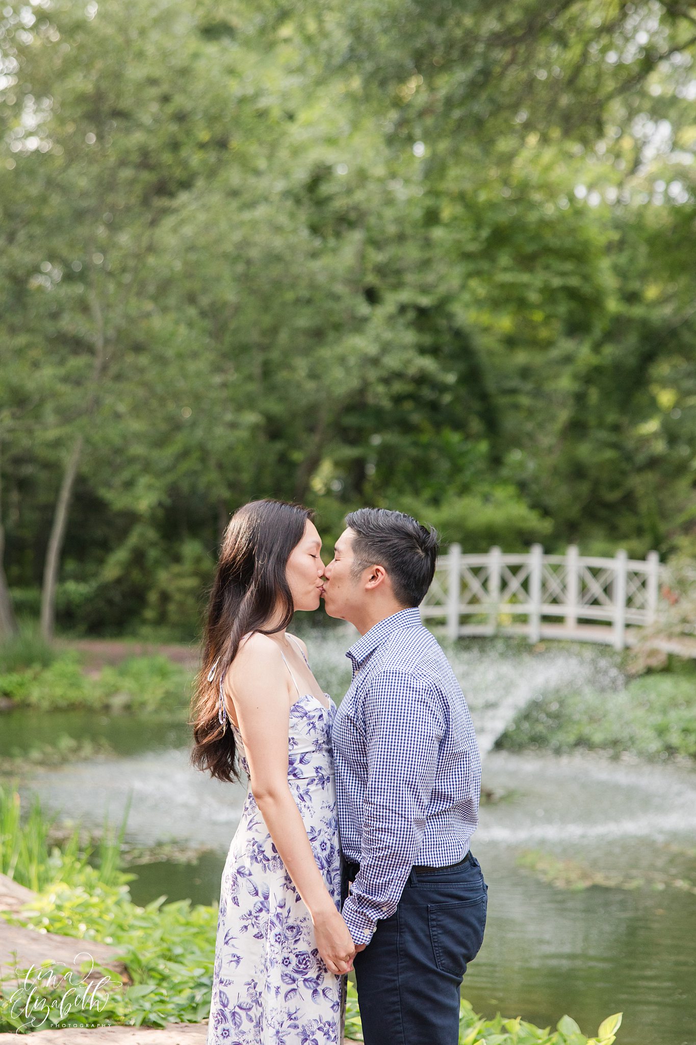 Sayen House & Gardens Engagement Photos