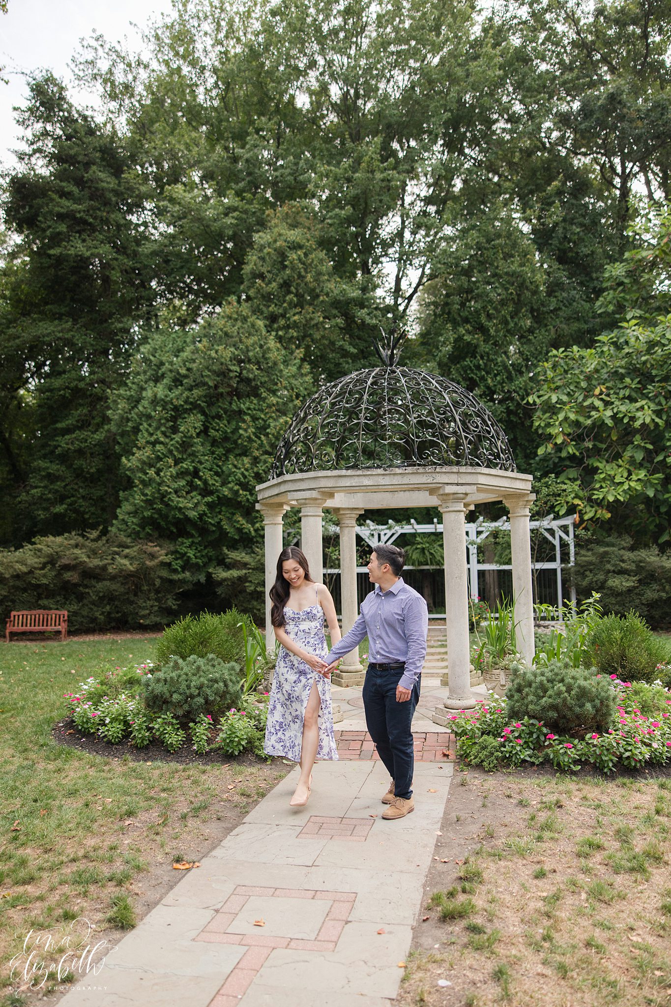 Sayen House & Gardens Engagement Photos