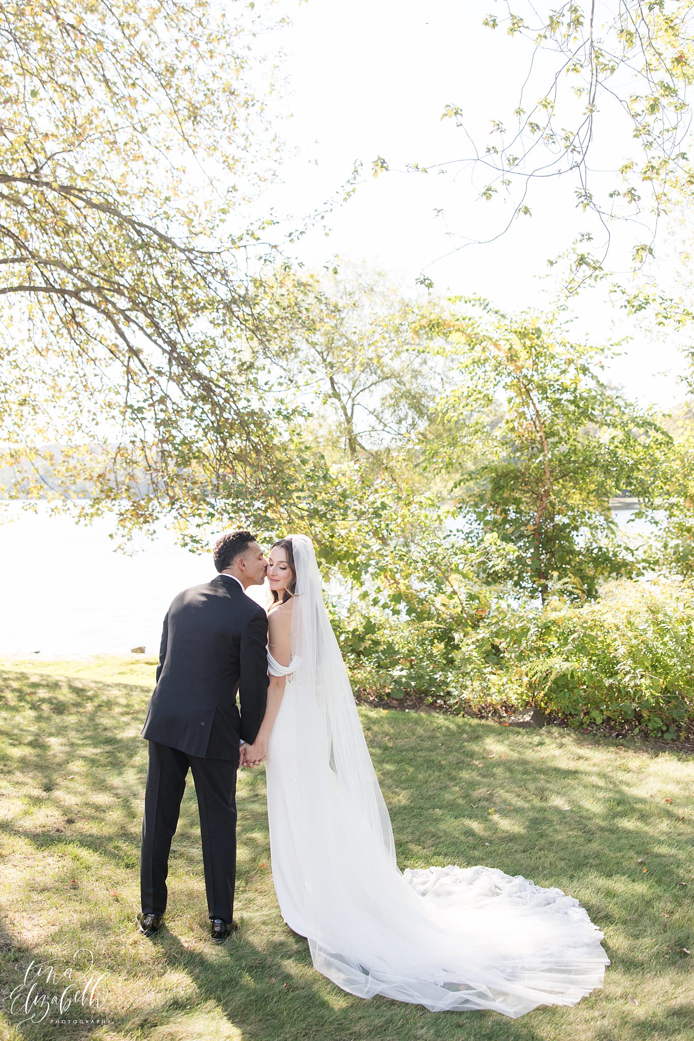 The Lakehouse at Indian Trail Club Wedding Photos